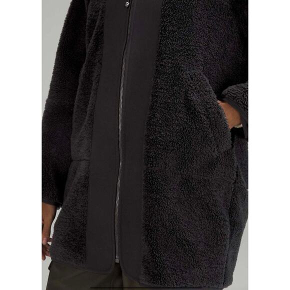 Lululemon Collarless Textured Fleece Full Zip size 8 in black - Picture 3 of 7